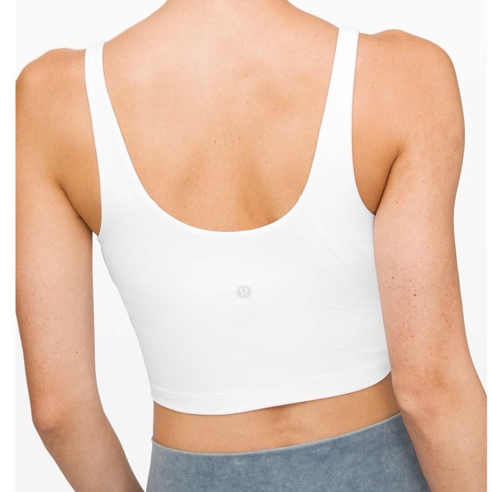 lululemon athletica White V-Neck Cropped Tank - Picture 4 of 7